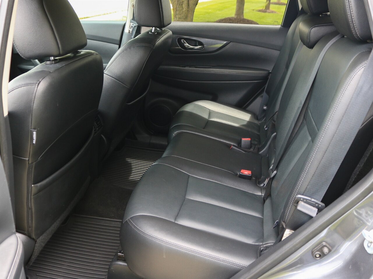 2016 Nissan Rogue SL - Photo 35 - Springfield, MO 65802