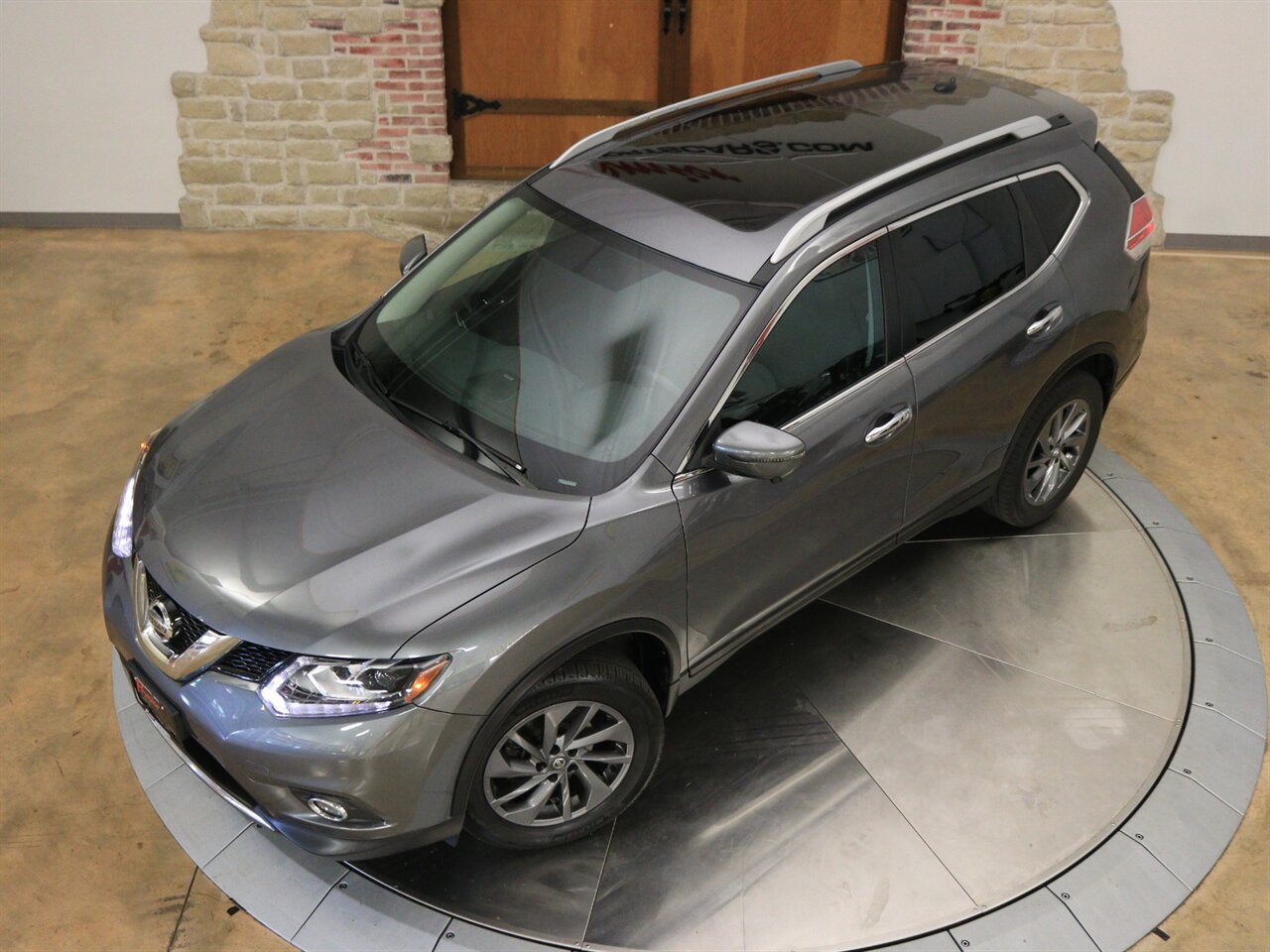 2016 Nissan Rogue SL - Photo 11 - Springfield, MO 65802
