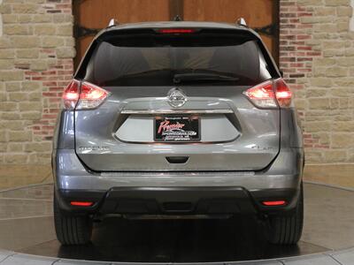 2016 Nissan Rogue SL   - Photo 9 - Springfield, MO 65802