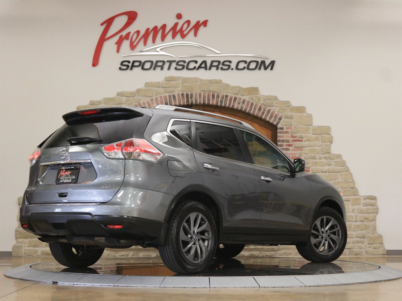 2016 Nissan Rogue SL - Photo 10 - Springfield, MO 65802
