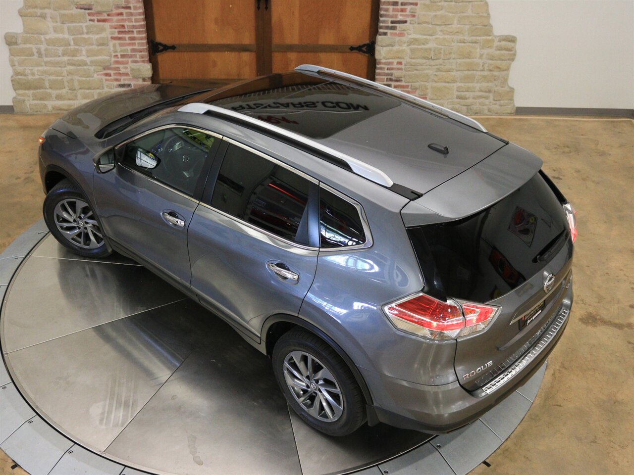 2016 Nissan Rogue SL - Photo 12 - Springfield, MO 65802