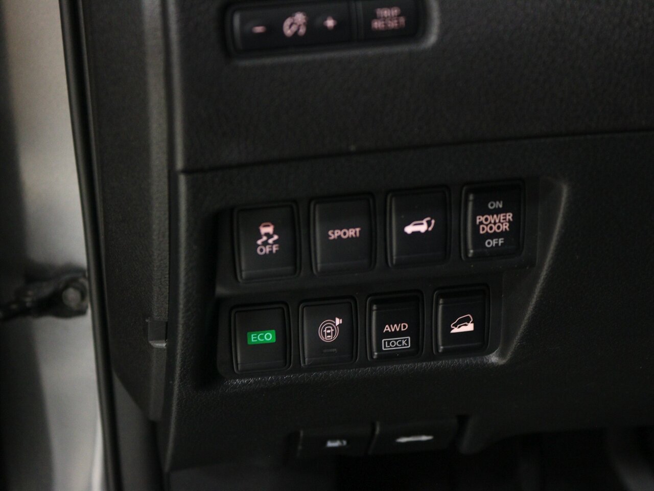 2016 Nissan Rogue SL - Photo 18 - Springfield, MO 65802