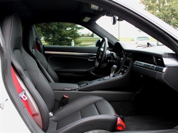 2014 Porsche 911 Carrera S   - Photo 17 - Springfield, MO 65802