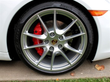 2014 Porsche 911 Carrera S   - Photo 25 - Springfield, MO 65802