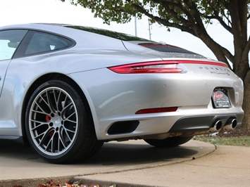 2017 Porsche 911 Carrera 4S   - Photo 37 - Springfield, MO 65802