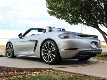 2017 Porsche 718 Boxster S   - Photo 33 - Springfield, MO 65802