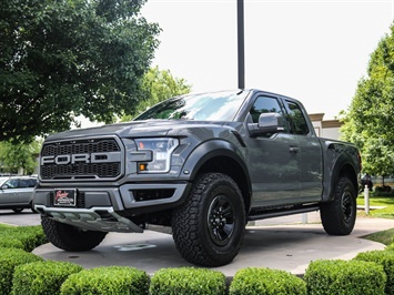 2018 Ford F-150 Raptor   - Photo 1 - Springfield, MO 65802