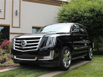 2015 Cadillac Escalade Premium   - Photo 11 - Springfield, MO 65802