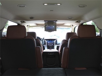 2015 Cadillac Escalade Premium   - Photo 21 - Springfield, MO 65802