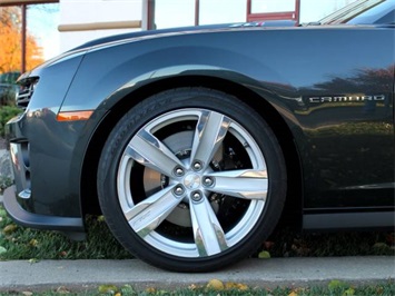 2013 Chevrolet Camaro ZL1   - Photo 21 - Springfield, MO 65802