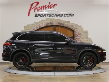 2018 Porsche Cayenne S   - Photo 3 - Springfield, MO 65802