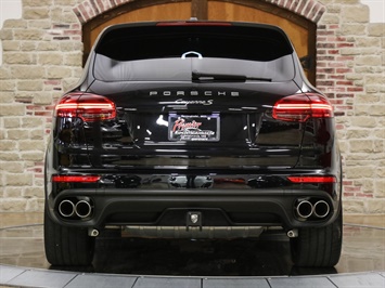 2018 Porsche Cayenne S   - Photo 8 - Springfield, MO 65802