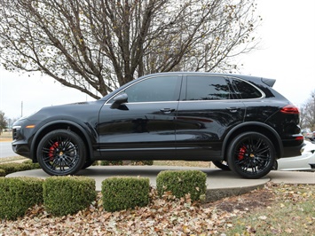 2018 Porsche Cayenne S   - Photo 28 - Springfield, MO 65802