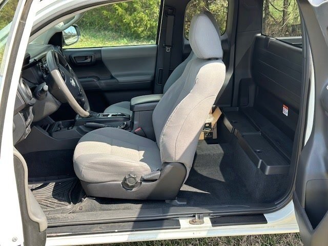 2019 Toyota Tacoma SR - Photo 3 - Springfield, MO 65802