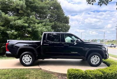 2022 Toyota Tundra SR5   - Photo 4 - Springfield, MO 65802