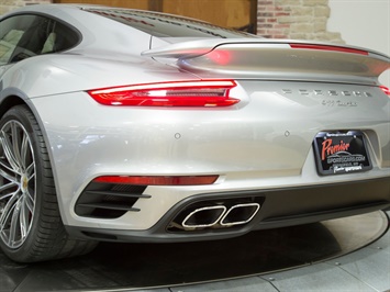 2017 Porsche 911 Turbo   - Photo 35 - Springfield, MO 65802