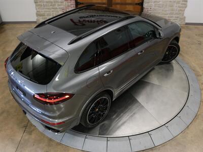 2018 Porsche Cayenne GTS   - Photo 12 - Springfield, MO 65802