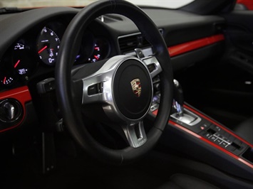 2015 Porsche 911 Carrera S   - Photo 20 - Springfield, MO 65802