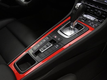 2015 Porsche 911 Carrera S   - Photo 16 - Springfield, MO 65802