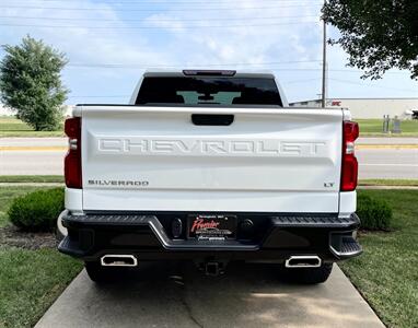 2021 Chevrolet Silverado 1500 LT Trail Boss   - Photo 12 - Springfield, MO 65802