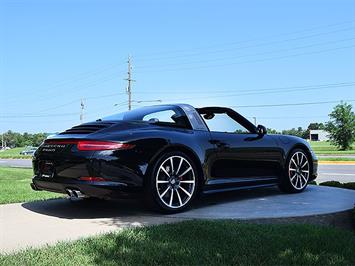 2015 Porsche 911 Targa 4S  "Manual "   - Photo 28 - Springfield, MO 65802