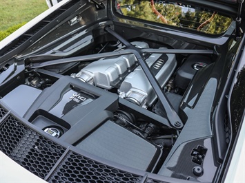 2018 Audi R8 5.2 quattro V10 Plus   - Photo 42 - Springfield, MO 65802