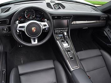 2015 Porsche 911 Turbo S Cabriolet   - Photo 24 - Springfield, MO 65802