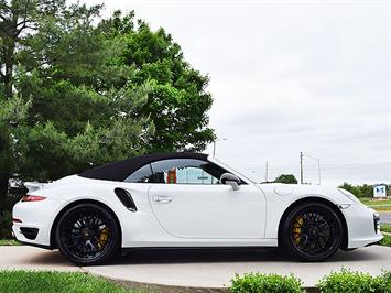 2015 Porsche 911 Turbo S Cabriolet   - Photo 15 - Springfield, MO 65802