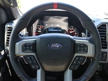 2018 Ford F-150 Raptor   - Photo 11 - Springfield, MO 65802