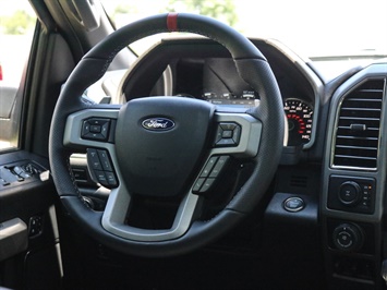 2018 Ford F-150 Raptor   - Photo 10 - Springfield, MO 65802