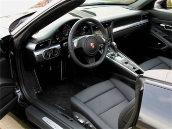 2013 Porsche 911 Carrera Cabriolet   - Photo 11 - Springfield, MO 65802