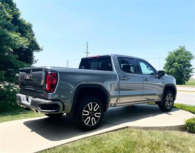 2021 GMC Sierra 1500 AT4   - Photo 9 - Springfield, MO 65802