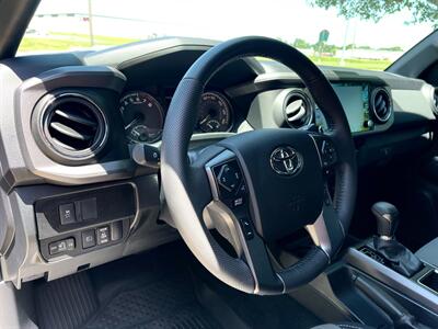 2021 Toyota Tacoma TRD Pro   - Photo 14 - Springfield, MO 65802