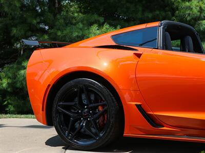 2019 Chevrolet Corvette ZR1  3ZR / Sebring Orange package - Photo 25 - Springfield, MO 65802