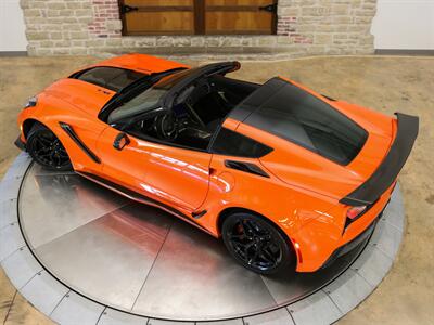 2019 Chevrolet Corvette ZR1  3ZR / Sebring Orange package - Photo 15 - Springfield, MO 65802