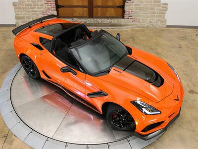 2019 Chevrolet Corvette ZR1  3ZR / Sebring Orange package - Photo 17 - Springfield, MO 65802