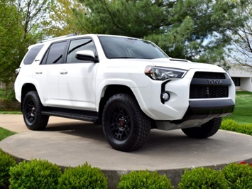 2015 Toyota 4Runner TRD Pro   - Photo 14 - Springfield, MO 65802