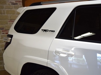 2015 Toyota 4Runner TRD Pro   - Photo 10 - Springfield, MO 65802