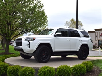 2015 Toyota 4Runner TRD Pro   - Photo 12 - Springfield, MO 65802