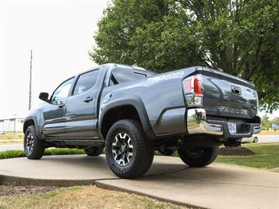 2022 Toyota Tacoma TRD Pro   - Photo 6 - Springfield, MO 65802