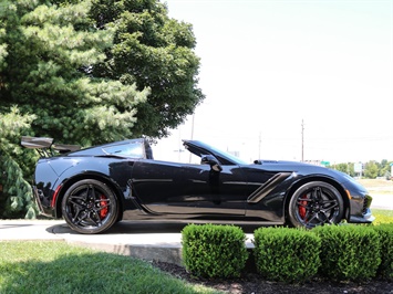 2019 Chevrolet Corvette ZR1   - Photo 23 - Springfield, MO 65802