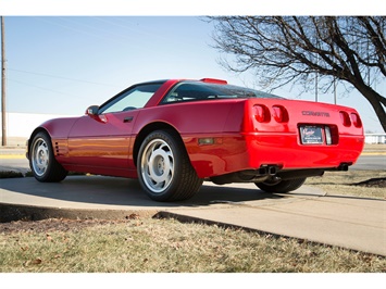 1991 Chevrolet Corvette ZR1   - Photo 29 - Springfield, MO 65802