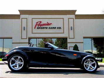 2000 Plymouth Prowler   - Photo 10 - Springfield, MO 65802