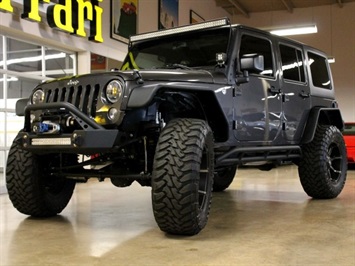 2014 Jeep Wrangler Unlimited Sport   - Photo 10 - Springfield, MO 65802