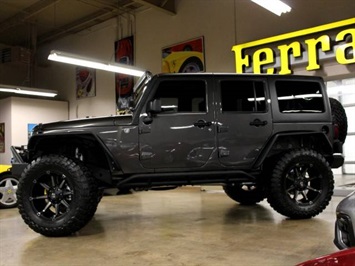 2014 Jeep Wrangler Unlimited Sport   - Photo 1 - Springfield, MO 65802