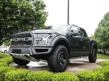 2018 Ford F-150 Raptor   - Photo 1 - Springfield, MO 65802