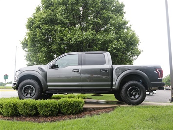 2018 Ford F-150 Raptor   - Photo 6 - Springfield, MO 65802