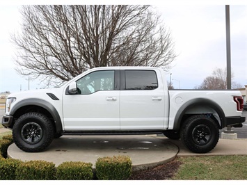 2018 Ford F-150 Raptor   - Photo 6 - Springfield, MO 65802