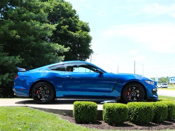 2017 Ford Mustang Shelby GT350R   - Photo 32 - Springfield, MO 65802