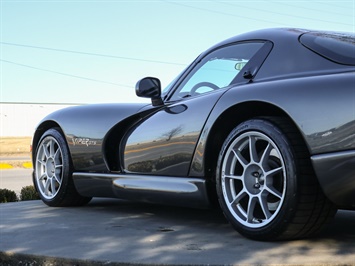 2002 Dodge Viper GTS   - Photo 37 - Springfield, MO 65802